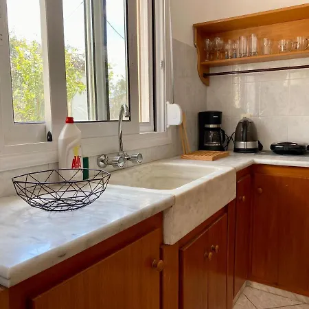 Hébergement de vacances Yiayia's House, In Zipari Village 